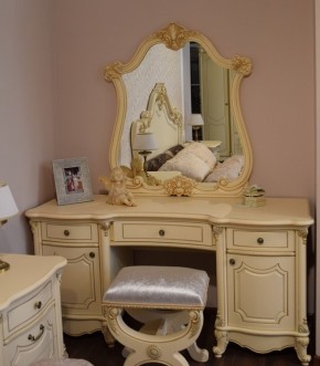 Туалетный стол + Зеркало Мона Лиза (крем) в Нытве - nytva.mebel-74.com | фото
